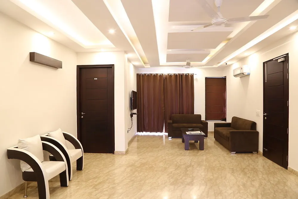 Fabhotel Daffodil Huda City Center Gurgaon 3*,  Indie